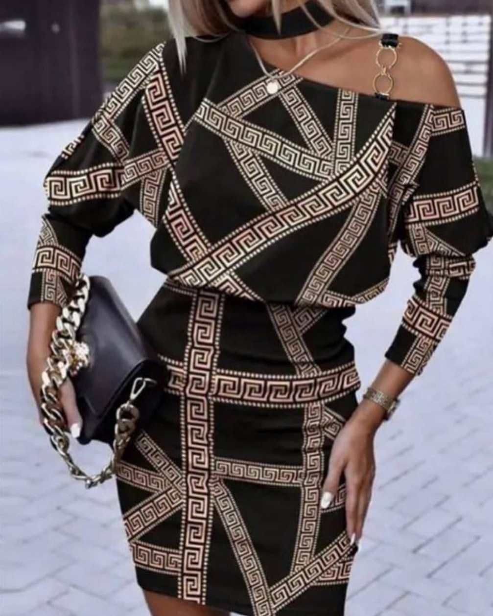 پیراهن مجلسی مخمل طرح دار